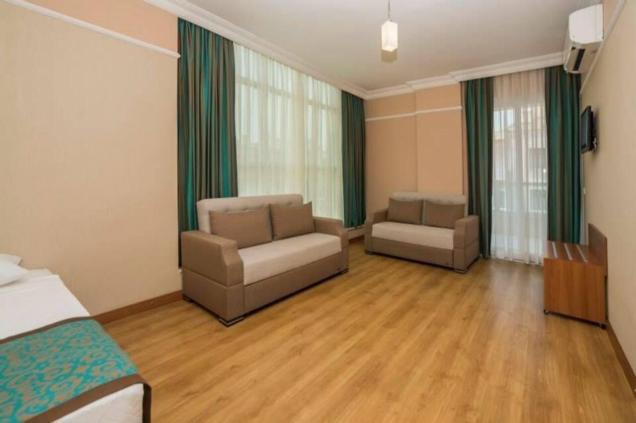 Cleopatra Tac And Hotel Alanya